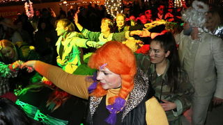 Virski karneval & maškare: Plesna maškarana fešta uz Jasmina Stavrosa