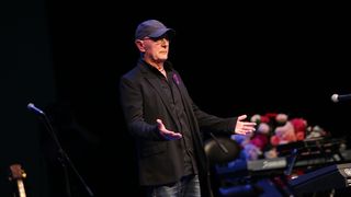 Koncertom ‘Vjeruj u ljubav’ obilježena 50. godišnjica Županijske lige protiv raka: zapjevao i Oliver Dragojević Koncertom ‘Vjeruj u ljubav’ obilježena 50. godišnjica Županijske lige protiv raka: zapjevao i Oliver Dragojević