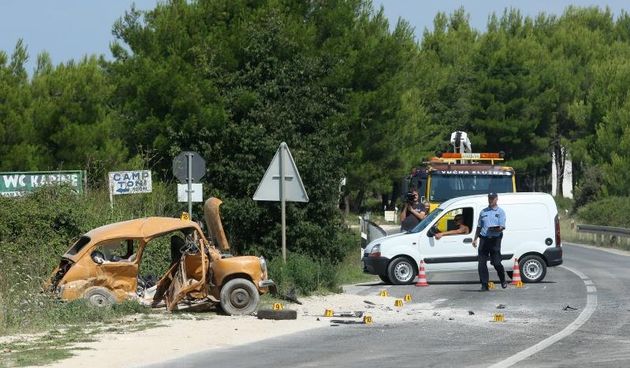 07.08.2014., Bibinje – U prometnoj nesreci koja se dogodila oko 10.30 vise osoba tesko je ozlijedjeno. U lancanom sudaru sudjelovala su cetiri vozila. Photo: Dino Stanin/PIXSELL