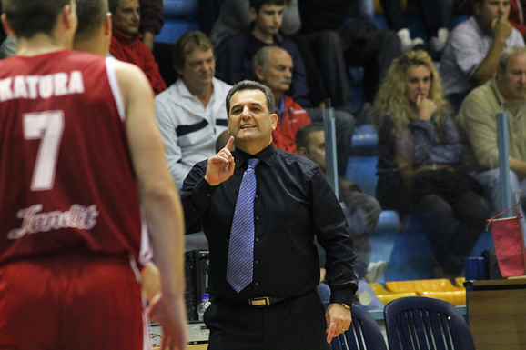 KK Borik – KK Jolly (foto:Saša Čuka) KK Borik – KK Jolly (foto:Saša Čuka)