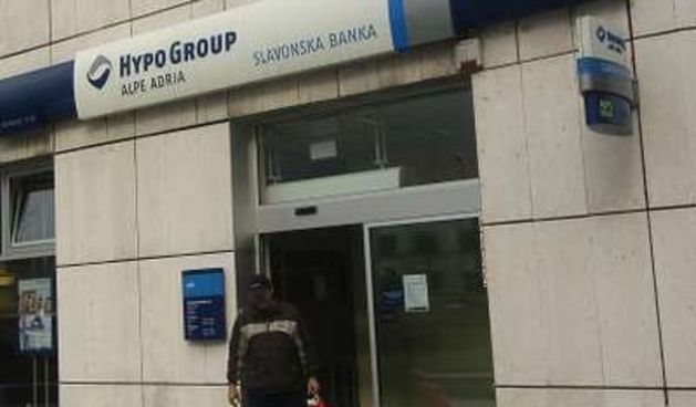 Hypo Banka u Osijeku (Foto: javno.hr)