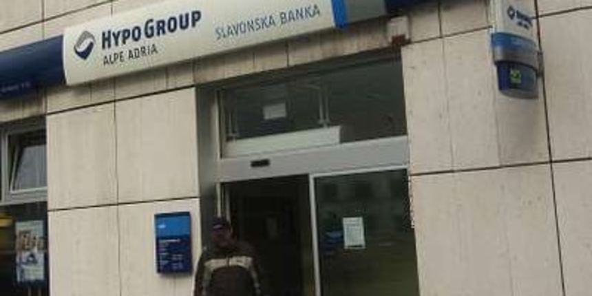 Hypo Banka u Osijeku (Foto: javno.hr)