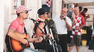 Zadar priredio čudesan doček svojim Vatrenim herojima (1)