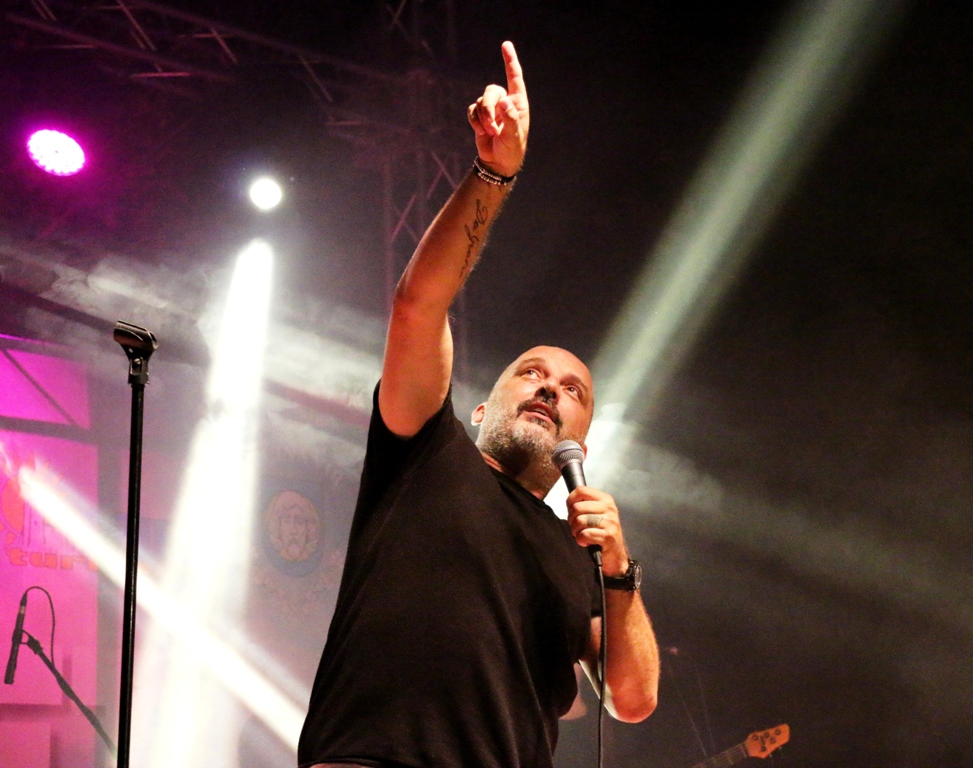 Tony Cetinski priredio spektakl za kraj Virskog ljeta