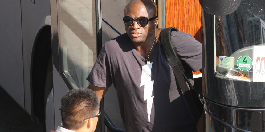 Glazbenik Seal dosao je u Zadar gdje ce veceras odrzati koncert pored dvorane Jazine.Odsjeo je u hotelu Bastion. Foto: Vladimir Ivanov / CROPIX Glazbenik Seal dosao je u Zadar gdje ce veceras odrzati koncert pored dvorane Jazine.Odsjeo je u hotelu Bastion. Foto: Vladimir Ivanov / CROPIX