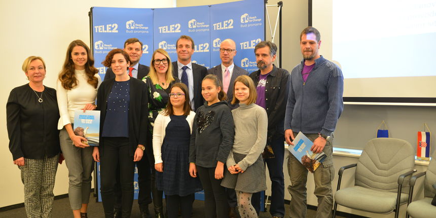 Tele2, donacija Tele2, donacija