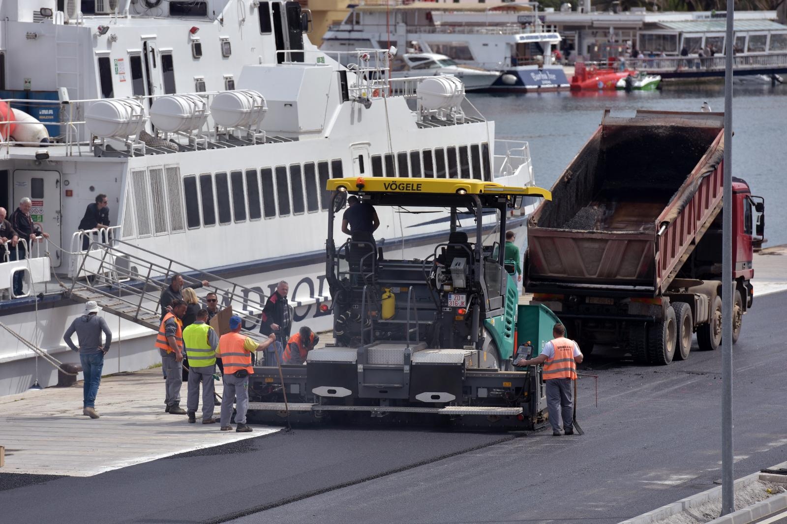 Radovi na Liburnskoj obali Radovi na Liburnskoj obali
