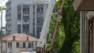 Iako se priblizava pocetak turisticke sezone, stara gradska jezgra pretvorena je u veliko gradiliste. Photo: Dino Stanin/PIXSELL Autor Dino Stanin/PIXSELL Ključne riječi bager, turisticka sezona, skele, raskopano, cesta, radovi, Iako se priblizava pocetak turisticke sezone, stara gradska jezgra pretvorena je u veliko gradiliste. Photo: Dino Stanin/PIXSELL Autor Dino Stanin/PIXSELL Ključne riječi bager, turisticka sezona, skele, raskopano, cesta, radovi,