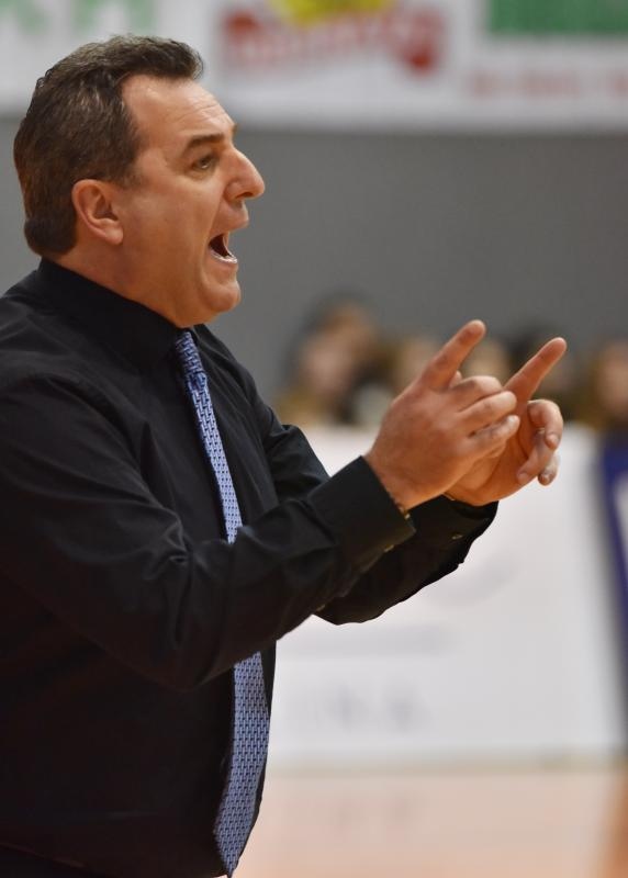 A-1 liga, 15. kolo: GKK Šibenik – KK Zadar 64-53 A-1 liga, 15. kolo: GKK Šibenik – KK Zadar 64-53