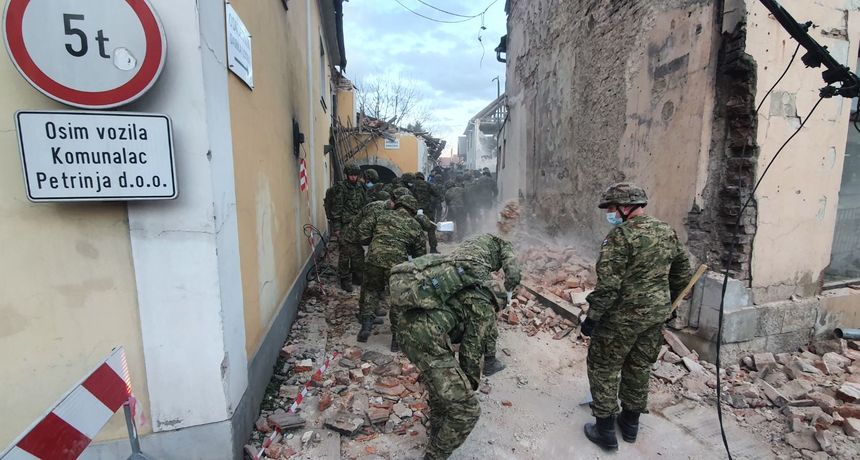 Image 4768644 (auto) Image 4768644 (auto)