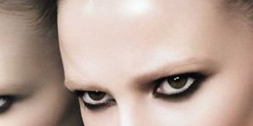 Obrve, foto: Calvin Klein/tportal.hr Obrve, foto: Calvin Klein/tportal.hr