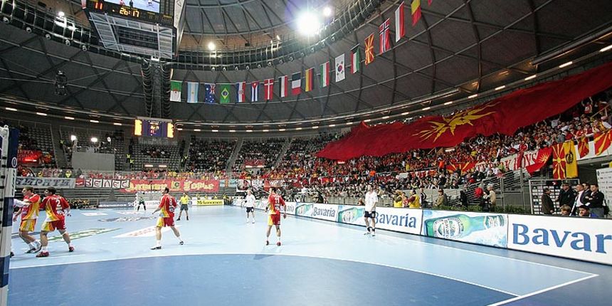 Image 1098639 (auto) Image 1098639 (auto)