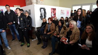 Zadar, 090413.
Narodni muzej, Poluotok. Zupanijska smotra Art dizajn ucenika srednjih skola Zadarske zupanije. Tema ovogodisnje smotre je: Amor vincit omnia (Ljubav sve pobjedjuje). Na smotri sudjeluje 8 srednjih skola Zadarske zupanije, a izlozeno je ok Zadar, 090413.
Narodni muzej, Poluotok. Zupanijska smotra Art dizajn ucenika srednjih skola Zadarske zupanije. Tema ovogodisnje smotre je: Amor vincit omnia (Ljubav sve pobjedjuje). Na smotri sudjeluje 8 srednjih skola Zadarske zupanije, a izlozeno je ok