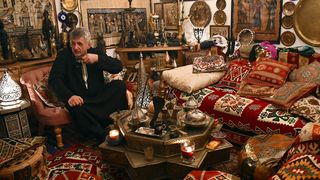 Brođanin Stanislav Hudi živi u kući koju je uredio u egipatskom stilu Brođanin Stanislav Hudi živi u kući koju je uredio u egipatskom stilu