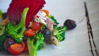 Restoran Bruschetta: Dani dimljenih i mariniranih Cromarisovih proizvoda (3) Restoran Bruschetta: Dani dimljenih i mariniranih Cromarisovih proizvoda (3)