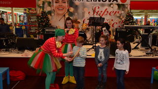 Supernova: Božićni koncert Ivane Kindl i posjet Djeda Božićnjaka, Foto: Iva Perinčić Supernova: Božićni koncert Ivane Kindl i posjet Djeda Božićnjaka, Foto: Iva Perinčić