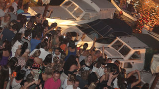 Severina na Ponton Festivalu, 30. srpnja (foto:Saša Čuka) Severina na Ponton Festivalu, 30. srpnja (foto:Saša Čuka)