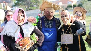 Nedjeljne maškare na Viru Nedjeljne maškare na Viru