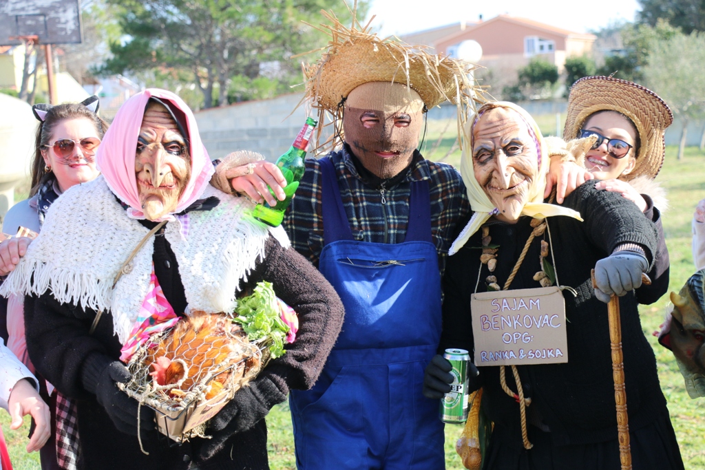 Nedjeljne maškare na Viru Nedjeljne maškare na Viru
