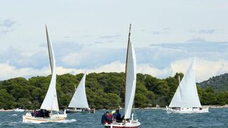 Murter: Po jakoj buri održana je tredicionalna 18. regata Latinsko idro – Murter 2015. Photo: Duško Jaramaz/PIXSELL Murter: Po jakoj buri održana je tredicionalna 18. regata Latinsko idro – Murter 2015. Photo: Duško Jaramaz/PIXSELL