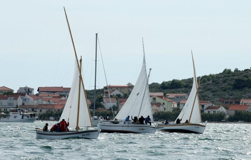 Murter: Po jakoj buri održana je tredicionalna 18. regata Latinsko idro – Murter 2015. Photo: Duško Jaramaz/PIXSELL Murter: Po jakoj buri održana je tredicionalna 18. regata Latinsko idro – Murter 2015. Photo: Duško Jaramaz/PIXSELL