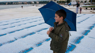 Pozdrav suncu prekriven ledenim pokrivacem 26. studenog 2010, Foto: Leo Banic