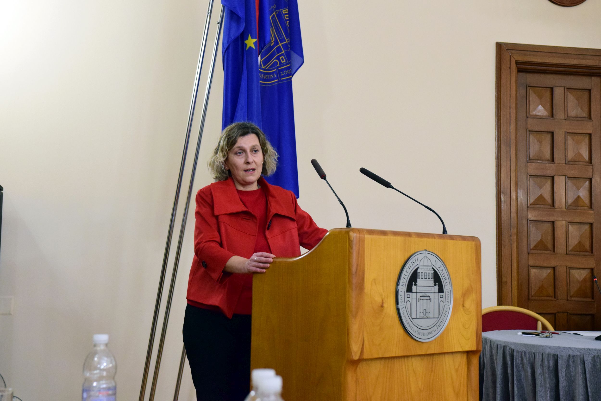 U Zadru obilježen Dan crvenih haljina