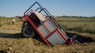 Sabunike: Vatrogasno vozilo u jami