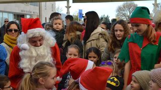 Djed Božićnjak iz Laponije stigao na Forum- poštom!