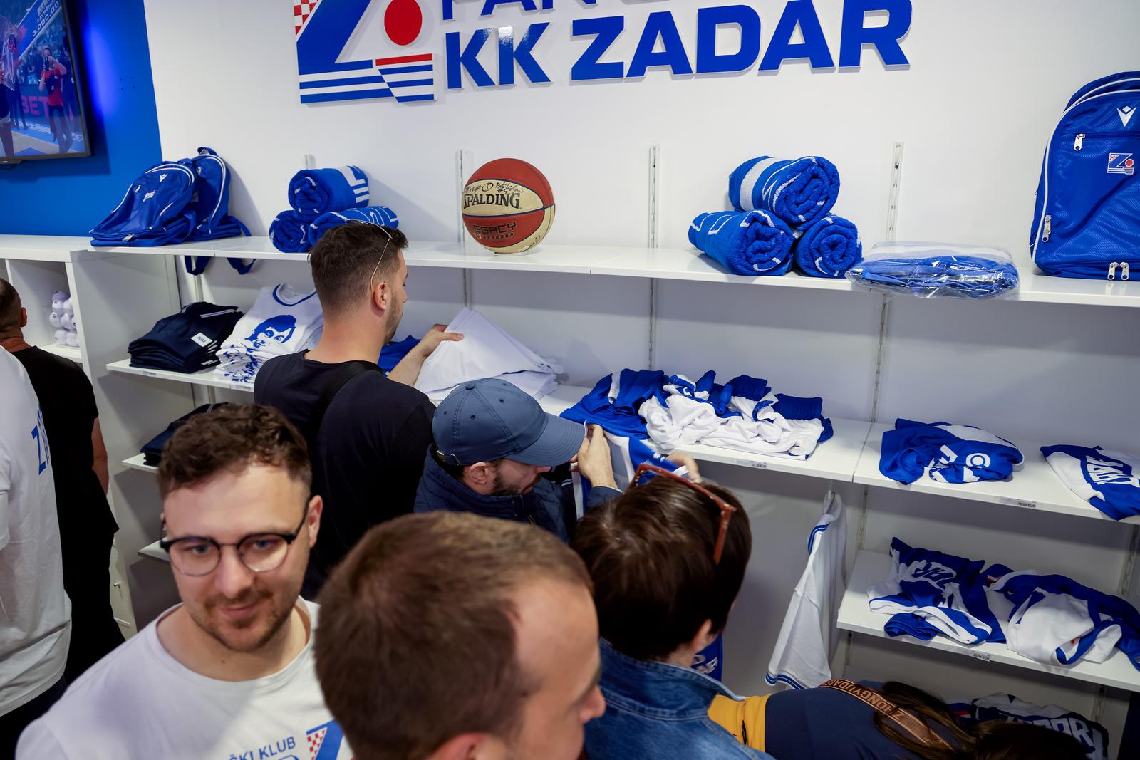 Otvorenje Fan shopa KK Zadar