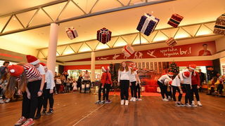 Sveti Nikola u Supernova centru 6. prosinca 2016.  Foto: Iva Perinčić