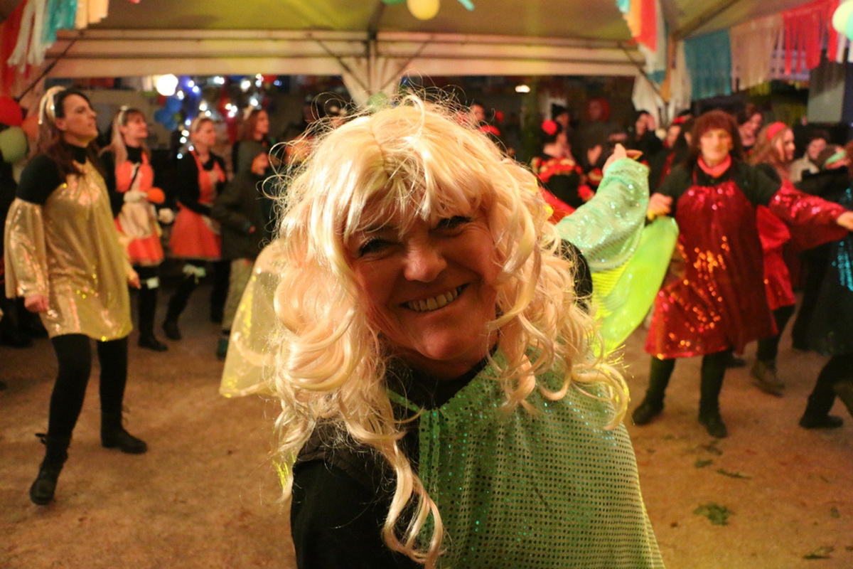 Virske maškare 2018: Defile maškaranih skupina i fešta uz “Koktelse”