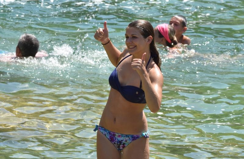 Vrelo ljeto u Nacionalnom parku Krka, hlađenje u Skradinskom buku. Photo: Hrvoje Jelavić/PIXSELL Vrelo ljeto u Nacionalnom parku Krka, hlađenje u Skradinskom buku. Photo: Hrvoje Jelavić/PIXSELL