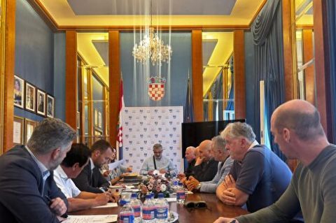 f3d19067-363b-49a1-88b1-87e13778fc3f