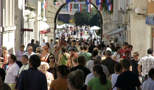 Image 1178353 (auto)