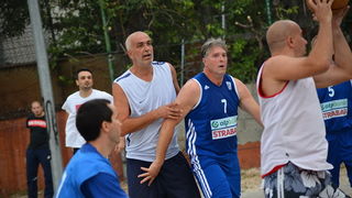 U povodu blagdana Kraljice Mira u Stanovima odigrana utakimica između veterana KK Zadar i Stanova, Foto: Iva Perinčić U povodu blagdana Kraljice Mira u Stanovima odigrana utakimica između veterana KK Zadar i Stanova, Foto: Iva Perinčić