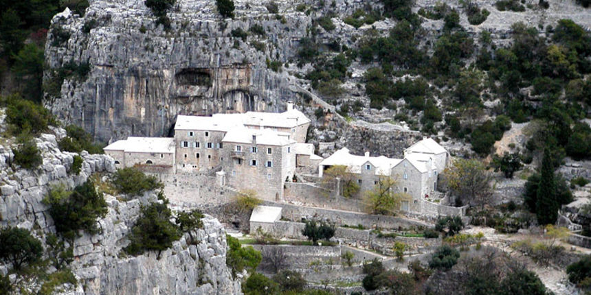Pustinja Blaca, foto: czk-brac.hr