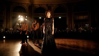 Modni spektakl Hippy Gardena