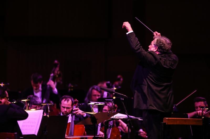 Božićni koncert Zagrebčcke filharmonije i Vokalnog ansambla Husar&Tomčić