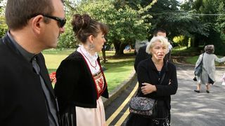 Image 1185593 (auto)