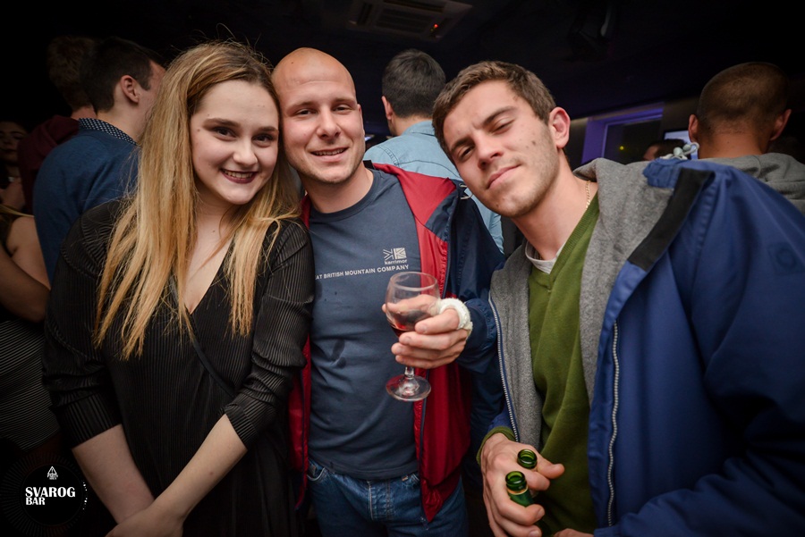 Subotnji party u Svarog baru