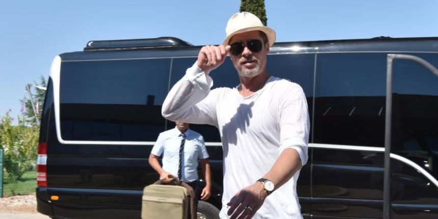 Brad Pitt napustio je Hrvatsku poletjevši privatnim zrakoplovom iz Zračne luke Zadar. Photo: Dino Stanin/PIXSELL Brad Pitt napustio je Hrvatsku poletjevši privatnim zrakoplovom iz Zračne luke Zadar. Photo: Dino Stanin/PIXSELL