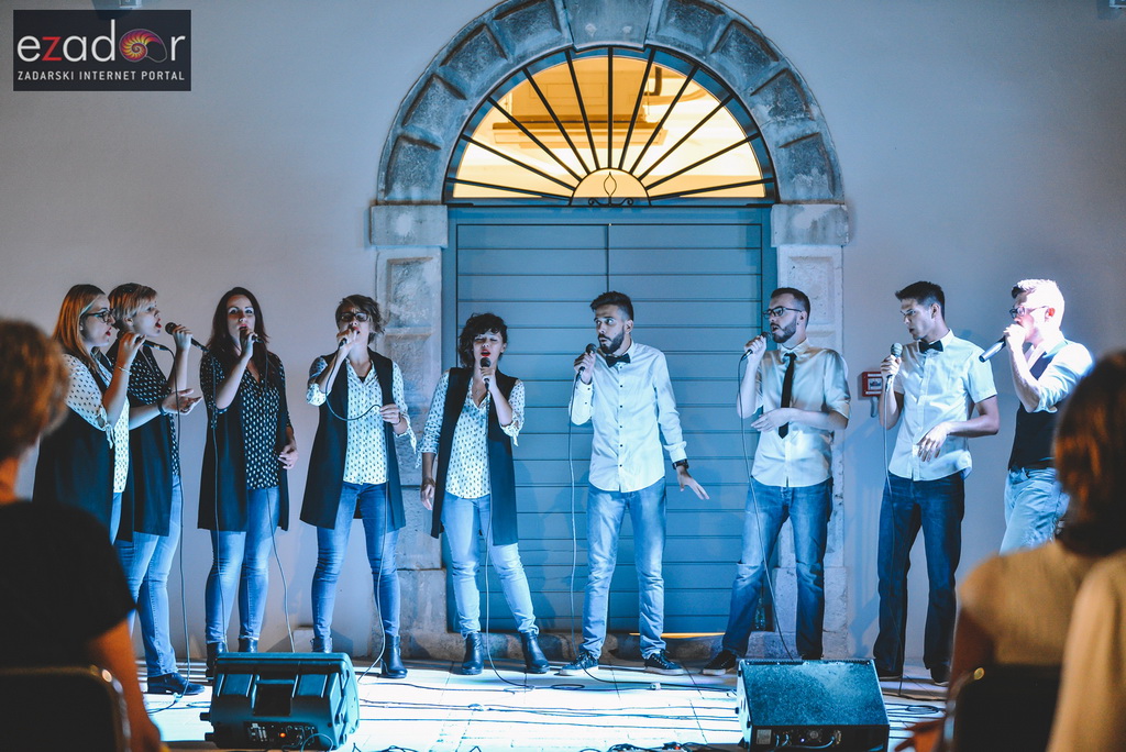 A.K.A. Crescendo @ Atrij palače Cedulin