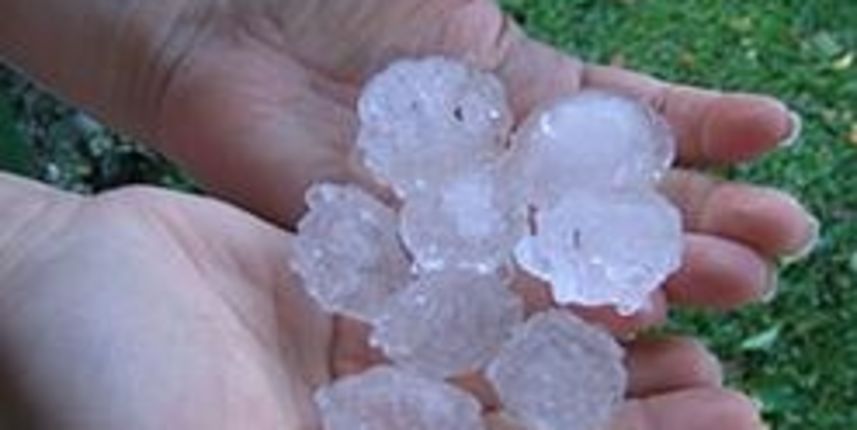 Tuča (Foto: radio-ogulin.hr) Tuča (Foto: radio-ogulin.hr)