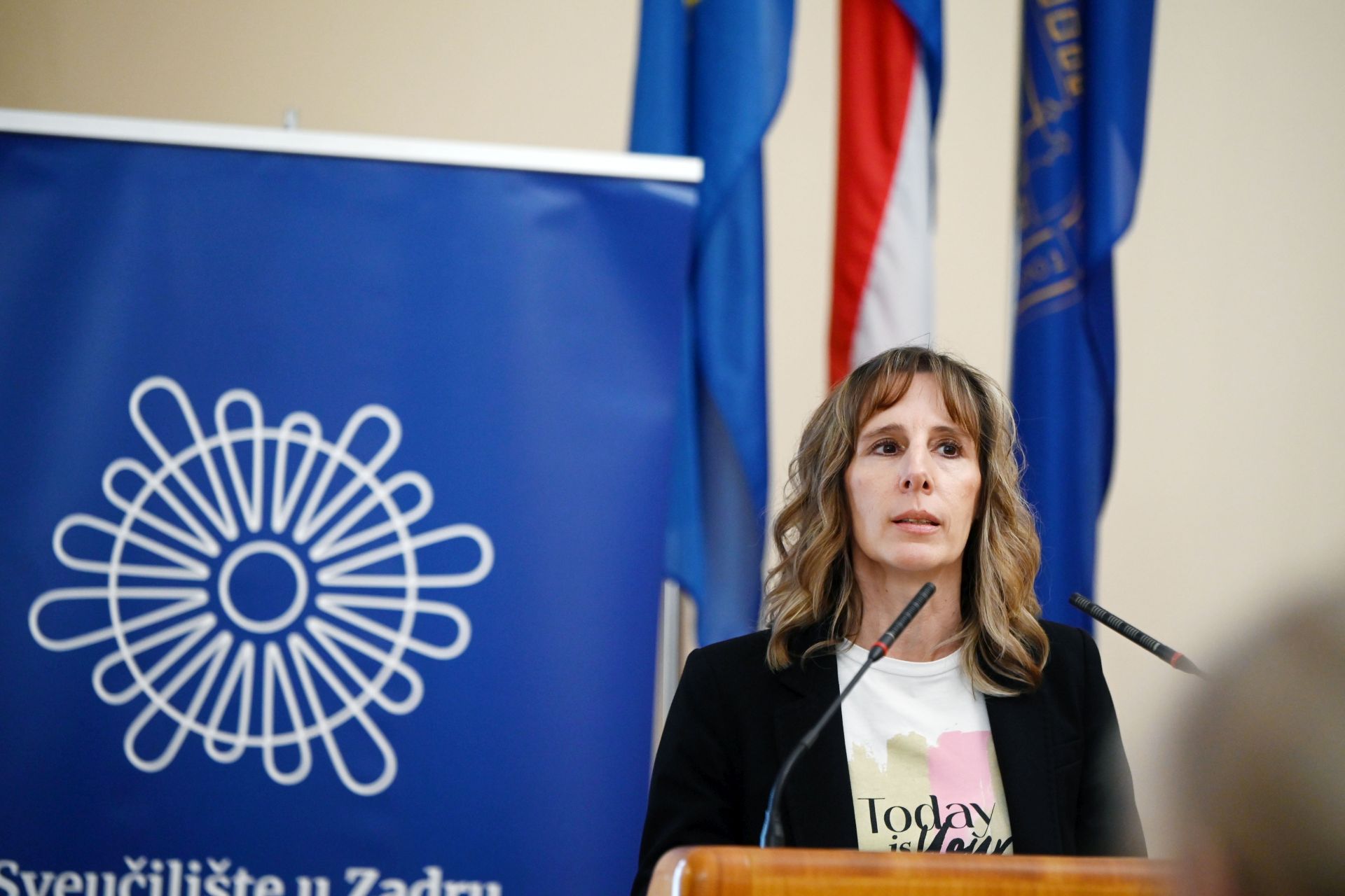 Svečana dvorana Sveučilišta: Promocija knjiga iz edicije Velika geografija Hrvatske Svečana dvorana Sveučilišta: Promocija knjiga iz edicije Velika geografija Hrvatske