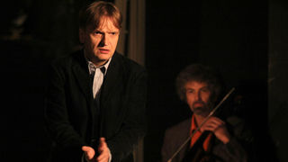 ArtAkt, izlozba Ivane Jenjic, predstava Vili Matula, foto: I. Perincic ArtAkt, izlozba Ivane Jenjic, predstava Vili Matula, foto: I. Perincic