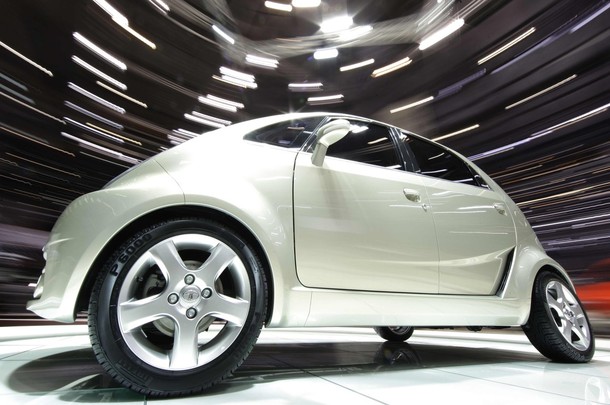 Tata Nano (Foto:Reuters)