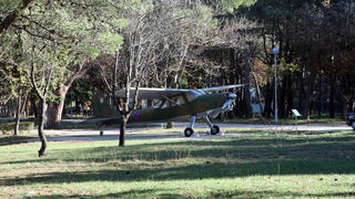 Zemunik: Muzej aviona i helikoptera na otvorenom