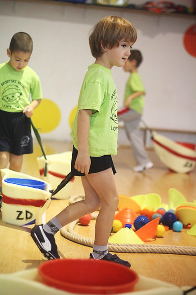 Loptica : “Volim te grade” (foto:Saša Čuka)