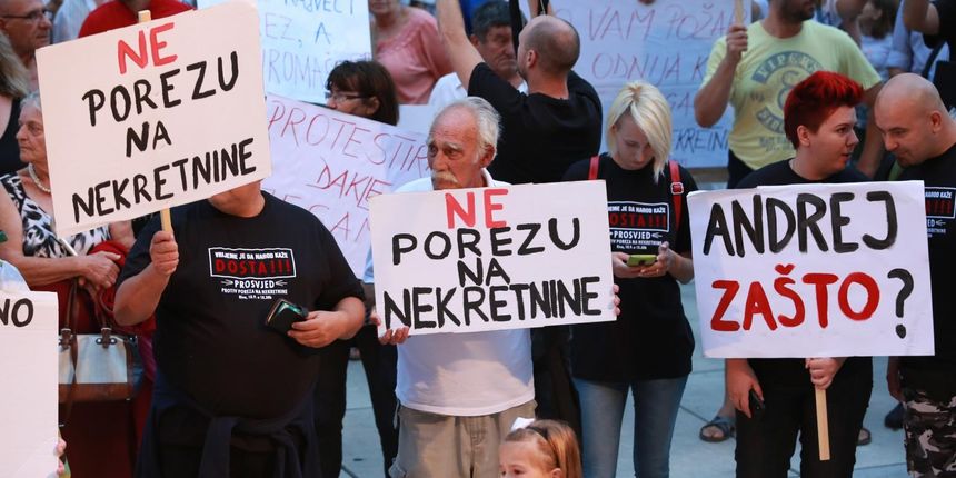Porez na nekretnine – prosvjed Porez na nekretnine – prosvjed